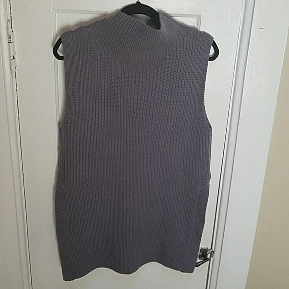 Aritzia Durandal Sweater - Picture 3 of 4